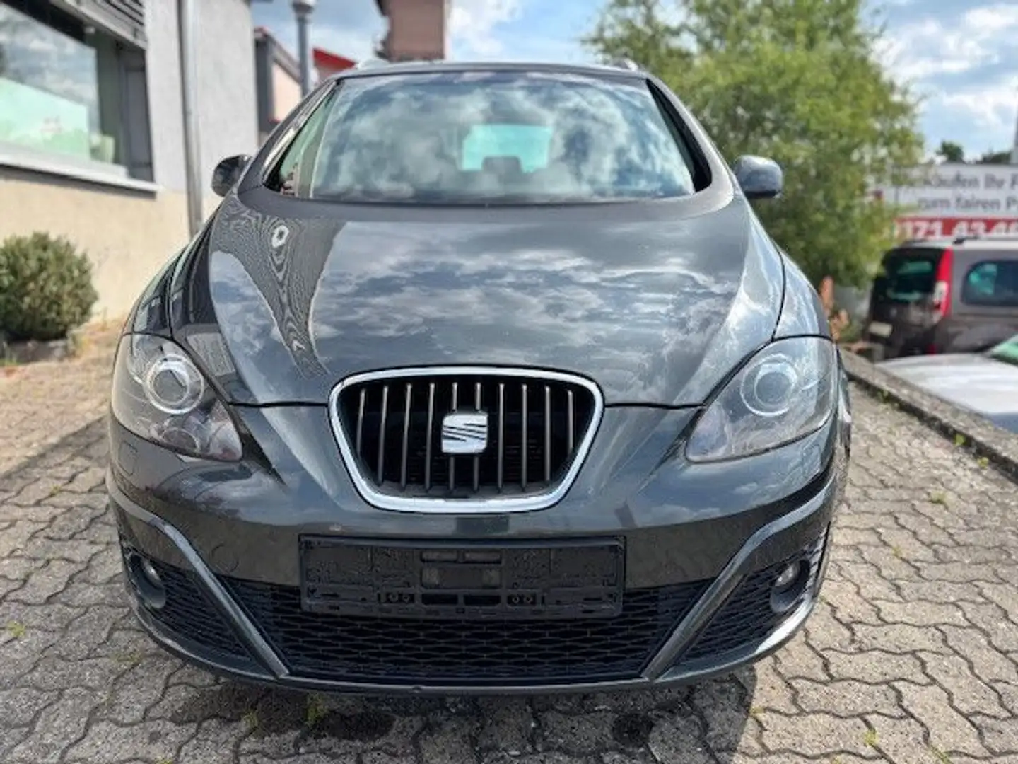 SEAT Altea XL 2.0TDI Autom. Style *Navi+AHK+Klimaaut. Gris - 2