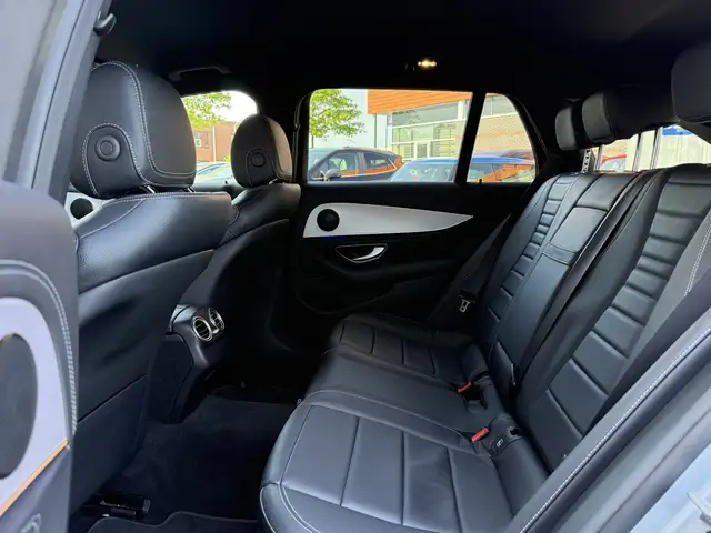 Mercedes-Benz E-Class view 7
