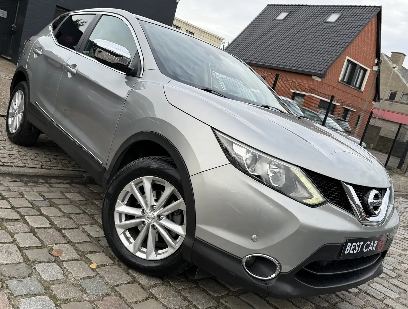 Nissan Qashqai 1.6 dCi * AutoMaat * PanoDak Grijs - 2
