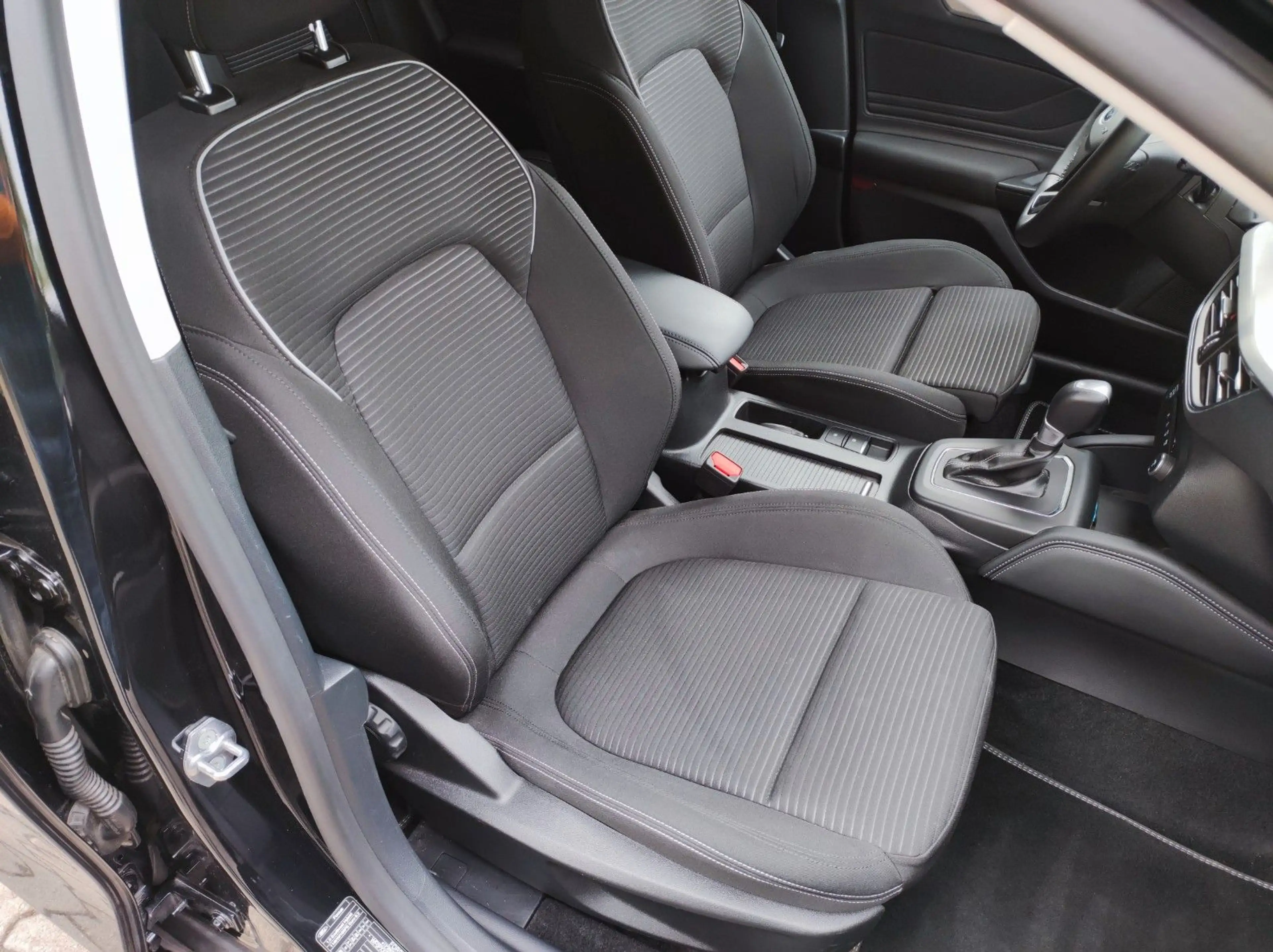 Ford Focus Turnier Titanium X,Matrix.ACC.AHK.Navi.FSH — photo 12