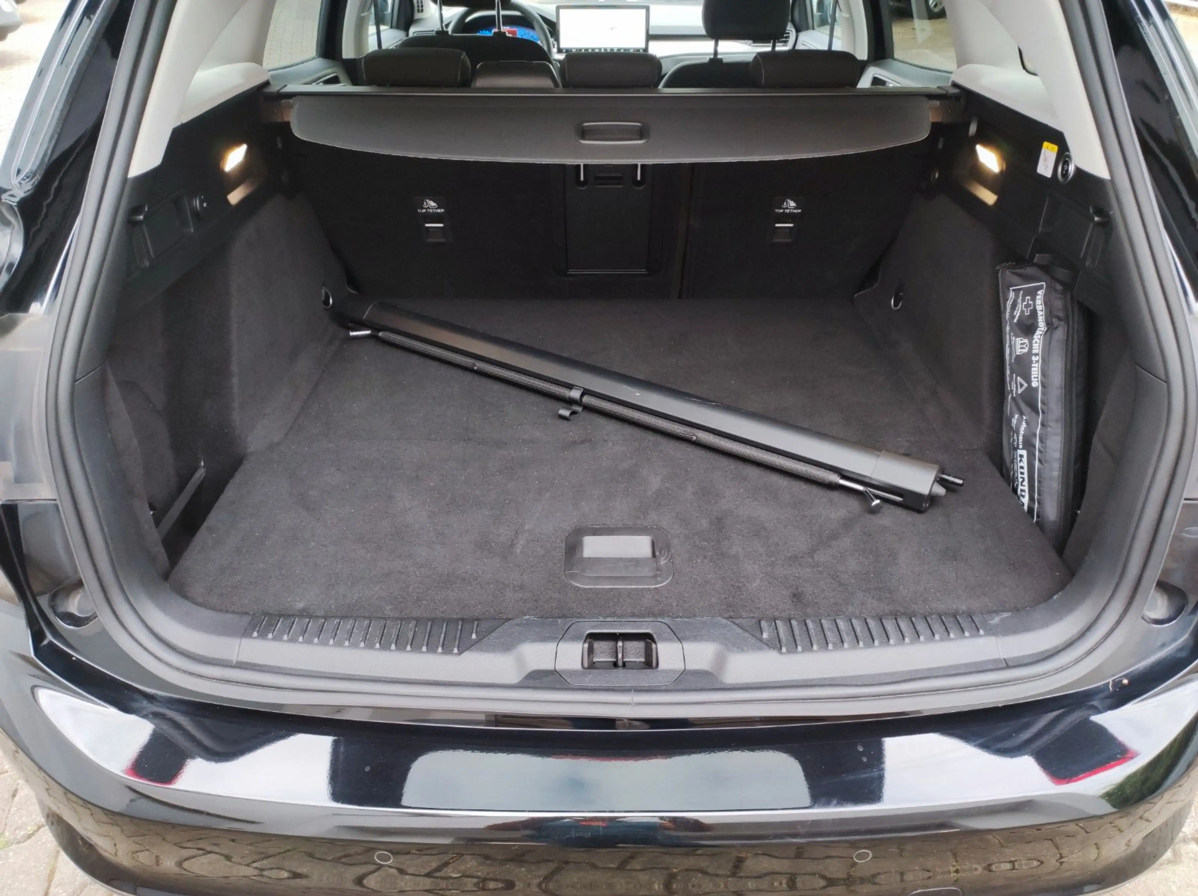 Ford Focus Turnier Titanium X,Matrix.ACC.AHK.Navi.FSH — photo 6