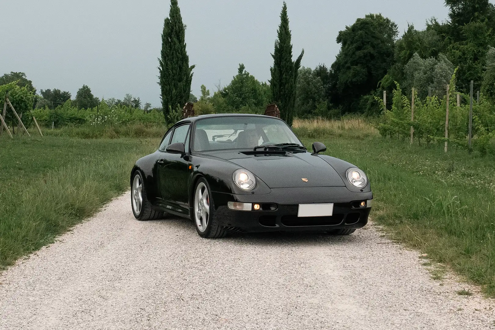 Porsche 993 911 Coupe 3.6 Carrera 4S Чорний - 1