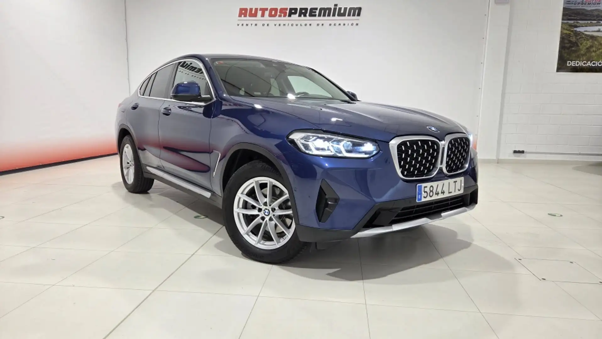 BMW X4 xDrive 20dA xLine Azul - 2