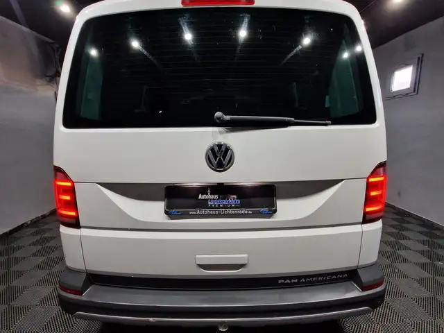 Volkswagen Multivan view 7