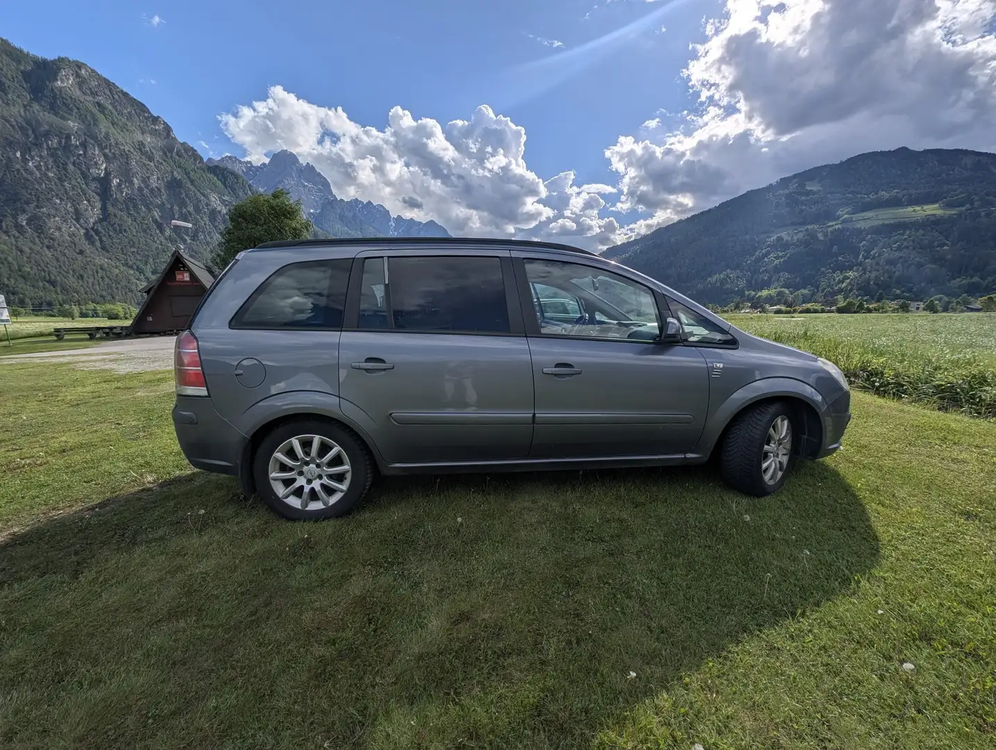Opel Zafira 1,9 CDTI - 2