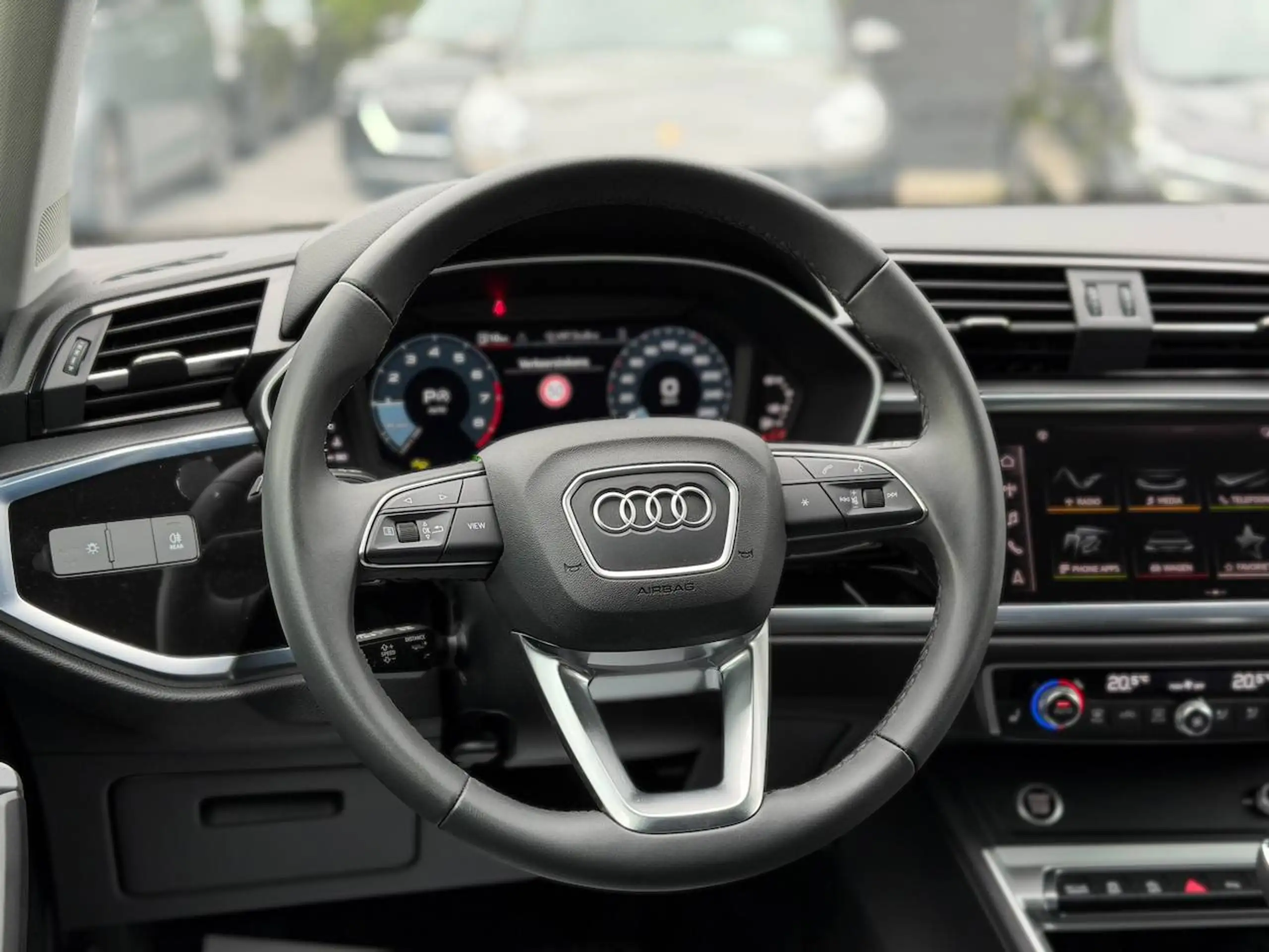 Audi Q3 35 TFSI SPORTBACK CARPLAY ELEKTR KOFFER ADAPTIVE CRUISE CAMERA — 9/15