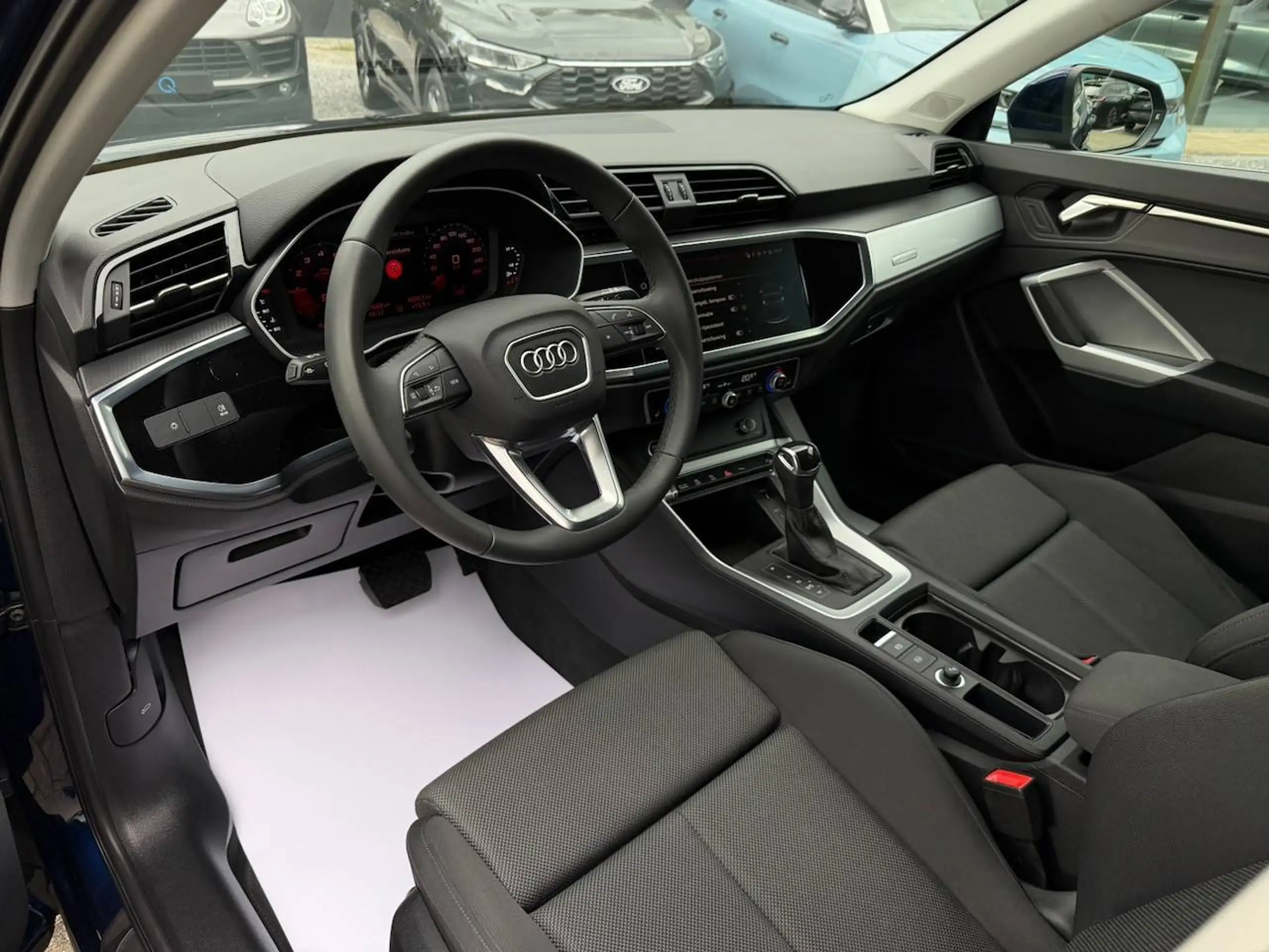Audi Q3 35 TFSI SPORTBACK CARPLAY ELEKTR KOFFER ADAPTIVE CRUISE CAMERA — 4/15