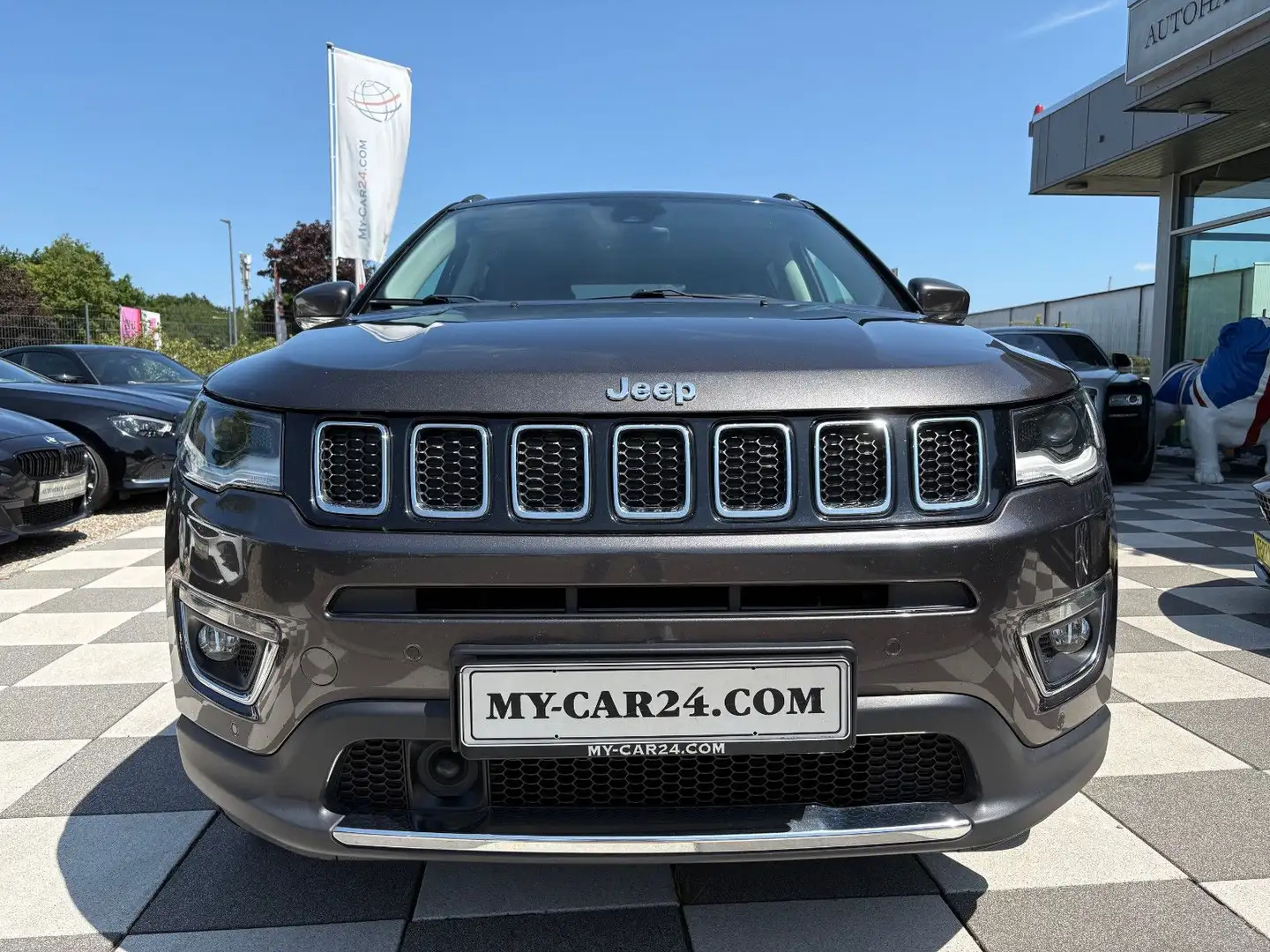 Jeep Compass Limited 4WD +Pano+AHK+Kamera+Navi+ACC Gris - 2
