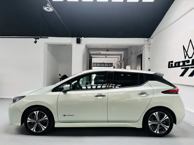 Nissan Leaf 40 kWh N-Connecta 110kW