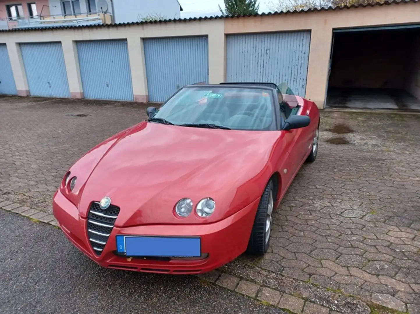 Alfa Romeo Spider Spider 2.0 JTS Rot - 1