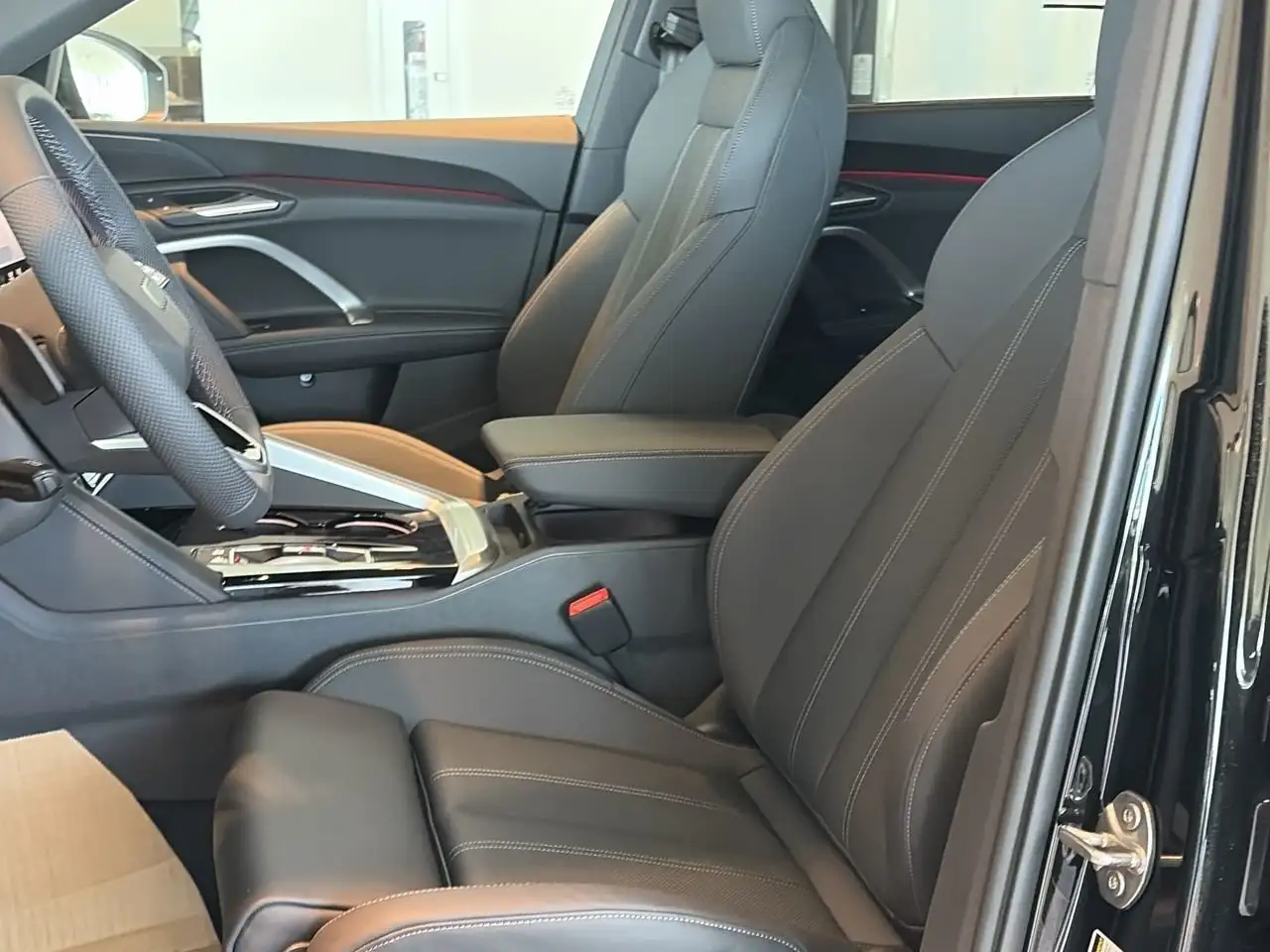 Audi Q5 снимка Audi Q5