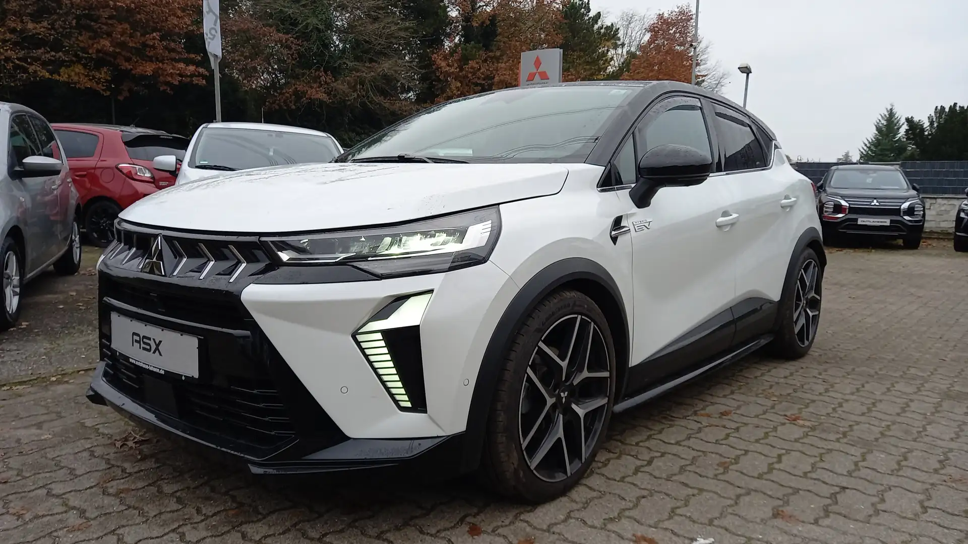 Mitsubishi ASX Top HEV Modelljahr 2025 Weiß - 1