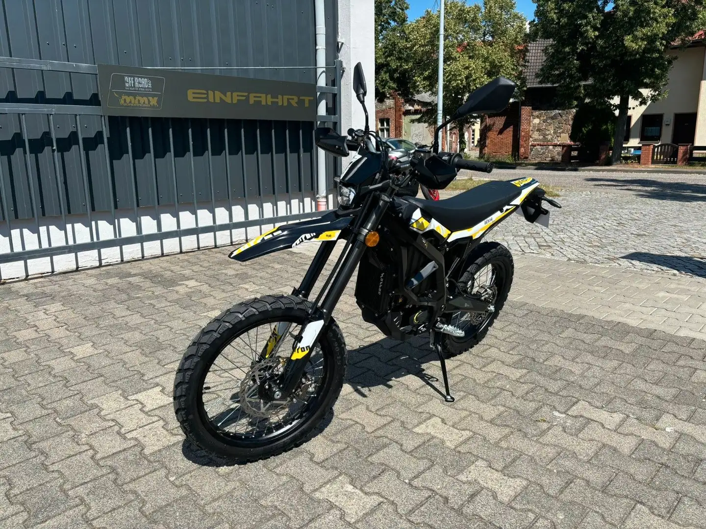 Sur-Ron Ultra Bee Schwarz - 1