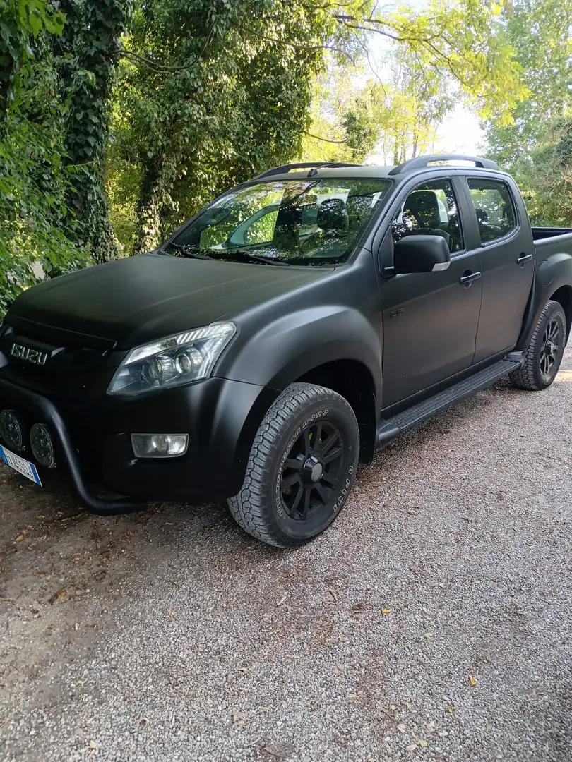 Isuzu D-Max 2.5 Biturbo D - 1