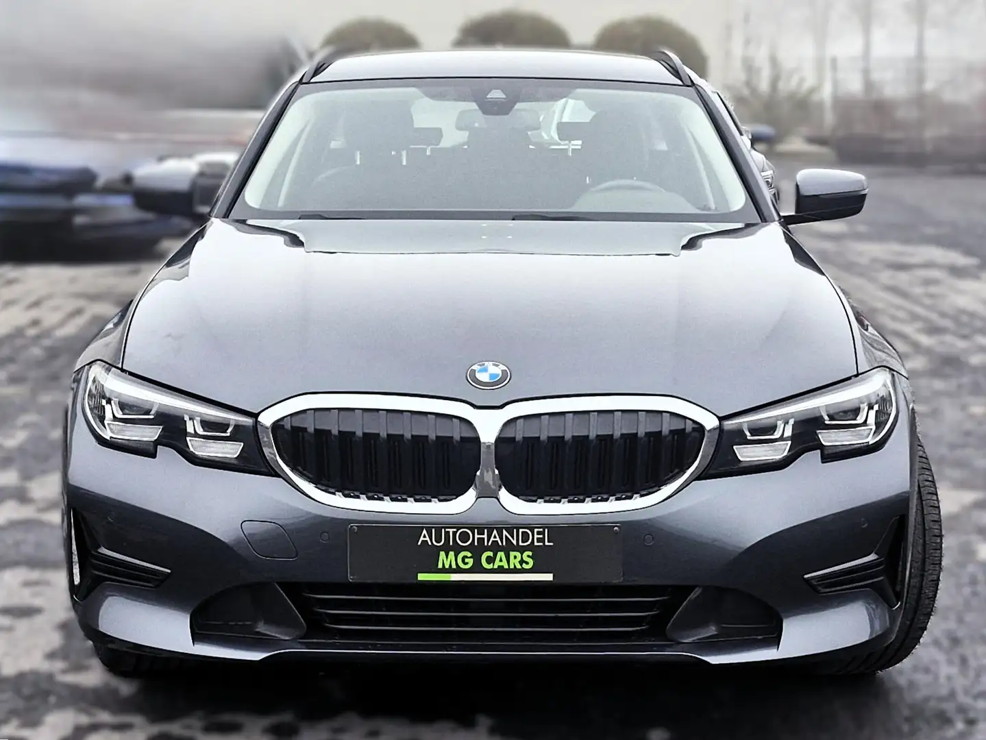 BMW 320 320e PLUG IN HYBRIDE APP CONNECT LEDER LED LIGHTS Gris - 2