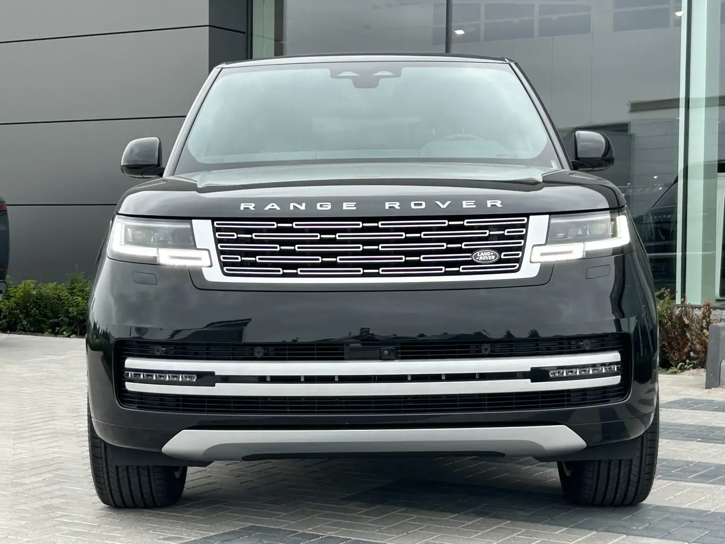 Land Rover Range Rover 3.0 P550e AWD Autobiography PHEV | NIEUW - 0 km | Zwart - 2
