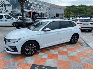 1.0 TSI 116 BV6 SELECTION Caméra Radars Cockpit JA 16\u0026amp;quot; diamantées