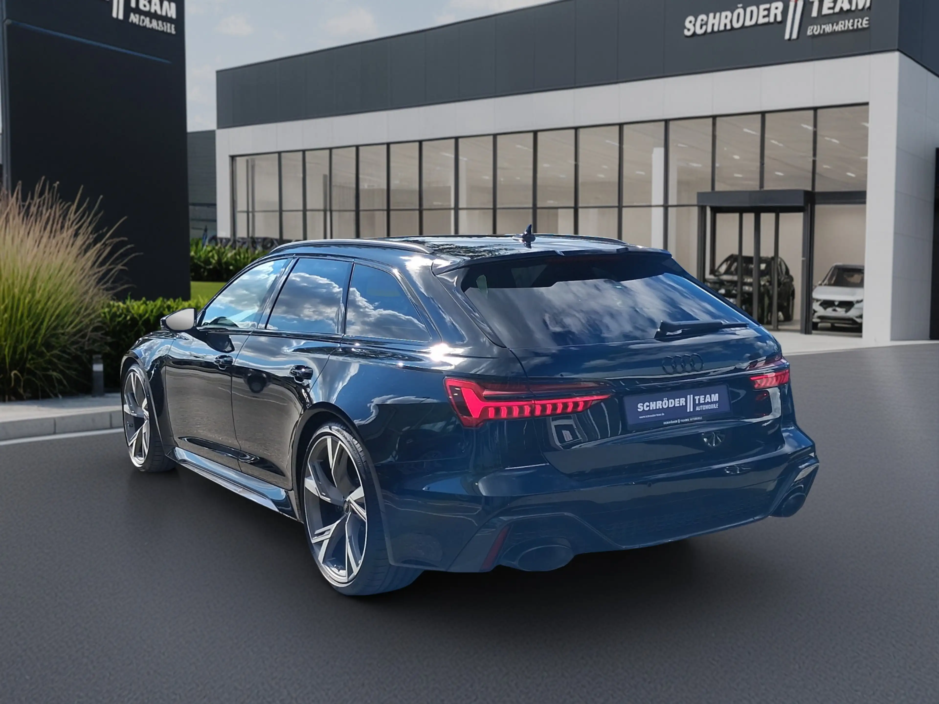 Audi RS6 Avant quattro Laser 305km/h Keramik B&O RS AGA — photo 3