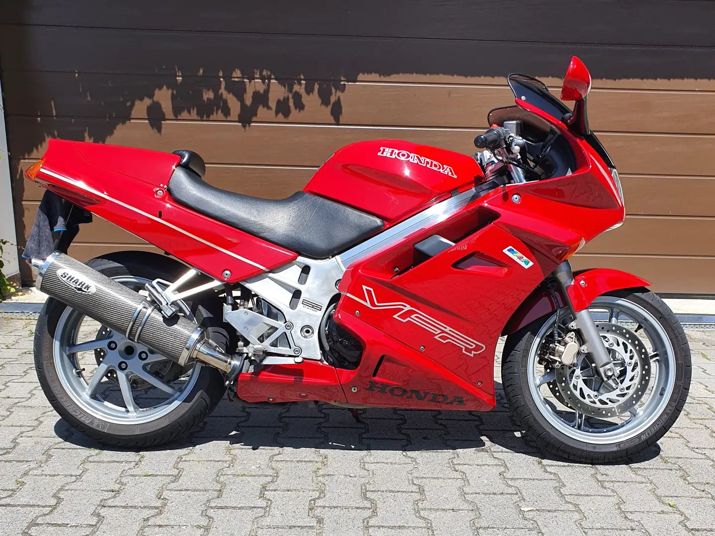 Honda VFR 750 Rood - 1