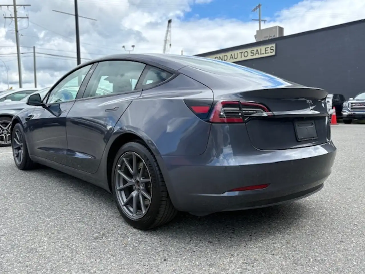 Tesla Model 3 fotografie Tesla Model 3