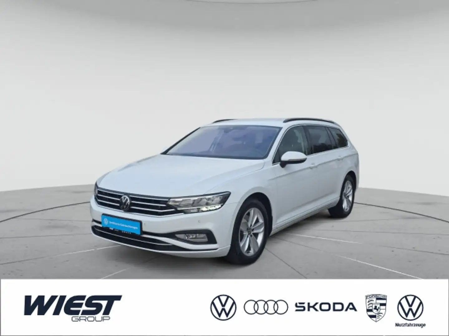 Volkswagen Passat Variant Business 2.0 l TSI DSG, LED/AHK/K Weiß - 1