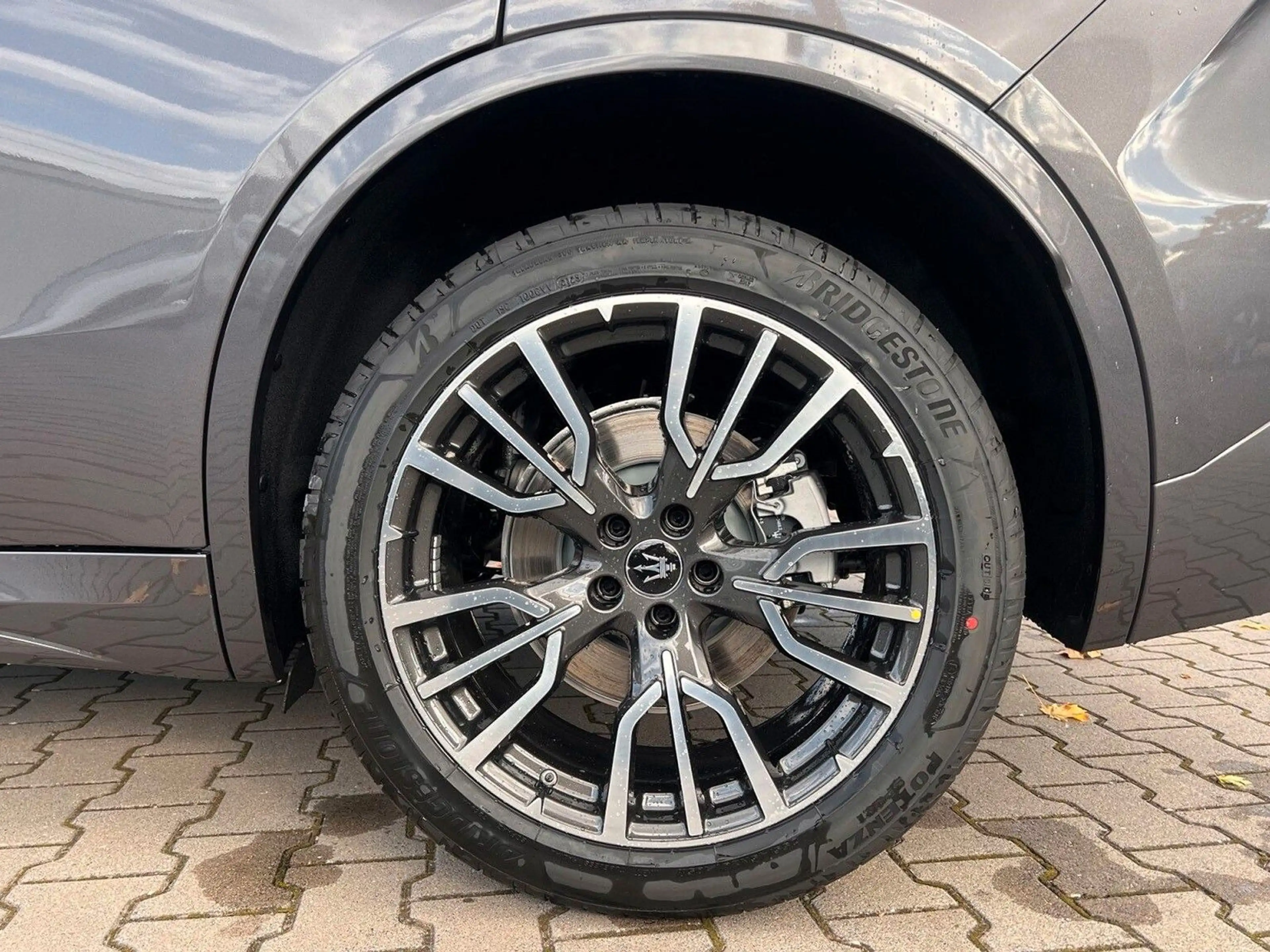 Maserati Grecale Mild-Hybrid AWD MJ 25 ACC LED SD — photo 2