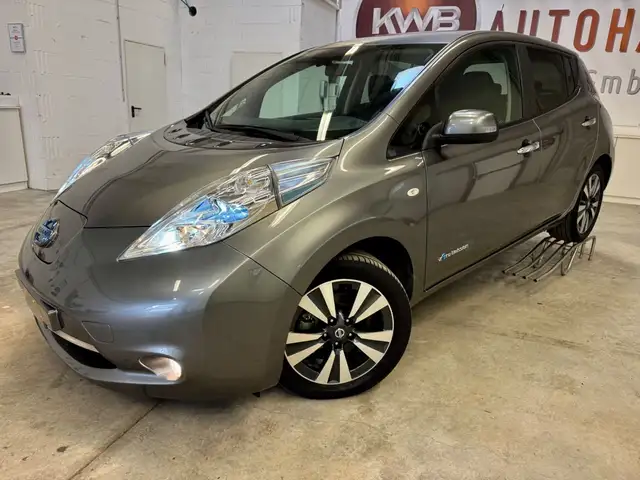Nissan Leaf Tekna 30kwh Leder Navi 360°Kamera