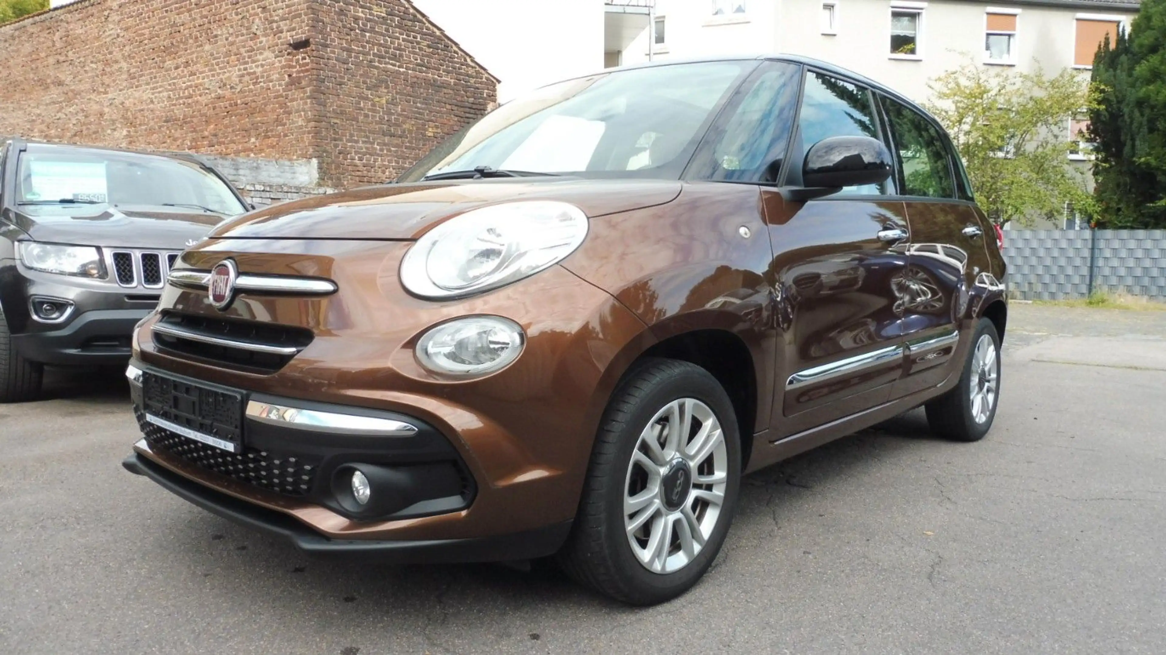 Fiat 500L 1.4T Urban Lounge — photo 3