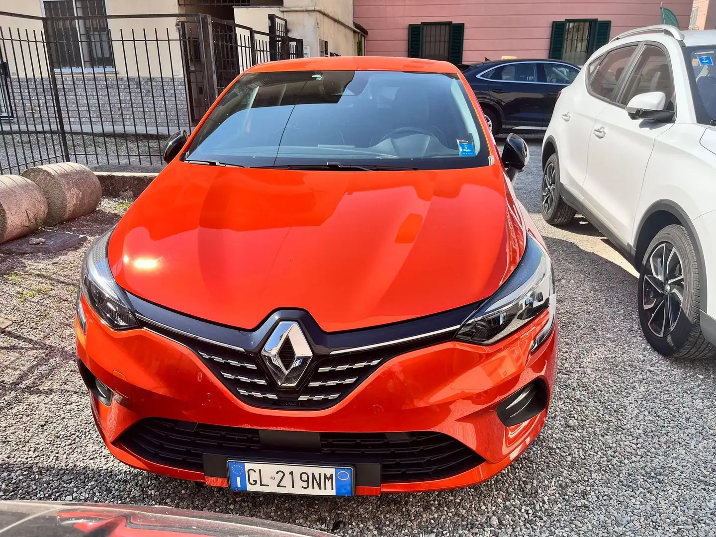 Renault Clio TCe 12V 100 CV GPL 5 porte Techno Arancione - 2