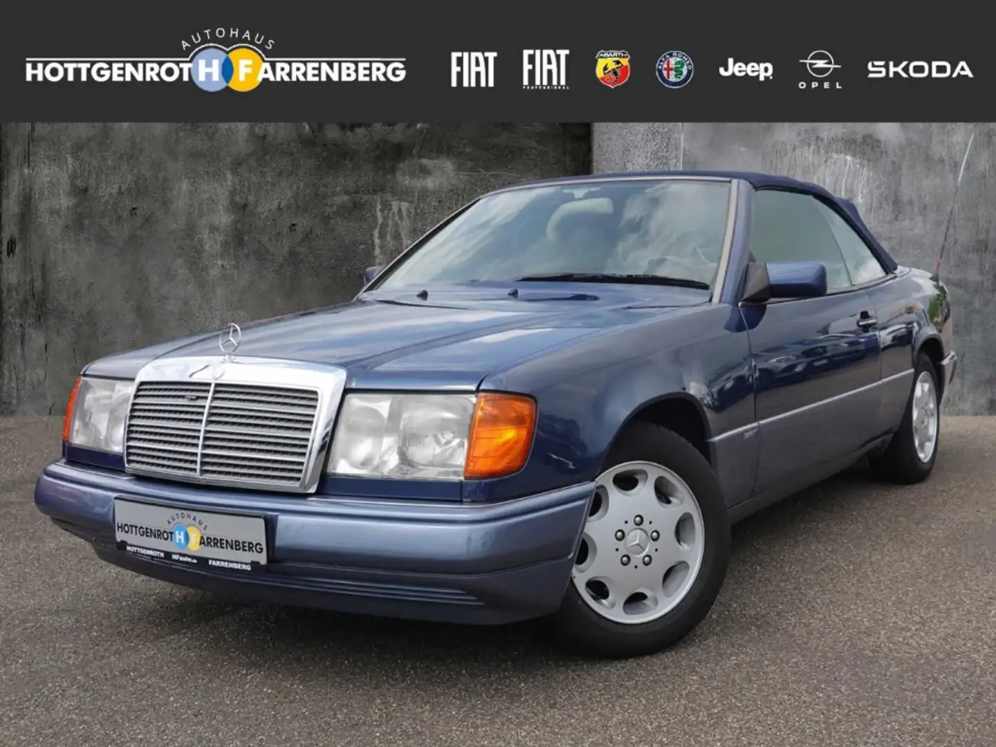 Mercedes-Benz CE 300 W 124 24V Automatik Leder Oldtimer Blau - 1