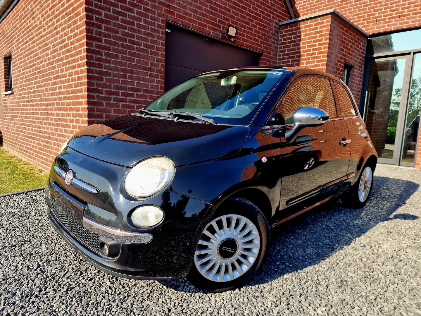 Fiat 500 1.2i Lounge PUR-02 Stop Zwart - 1