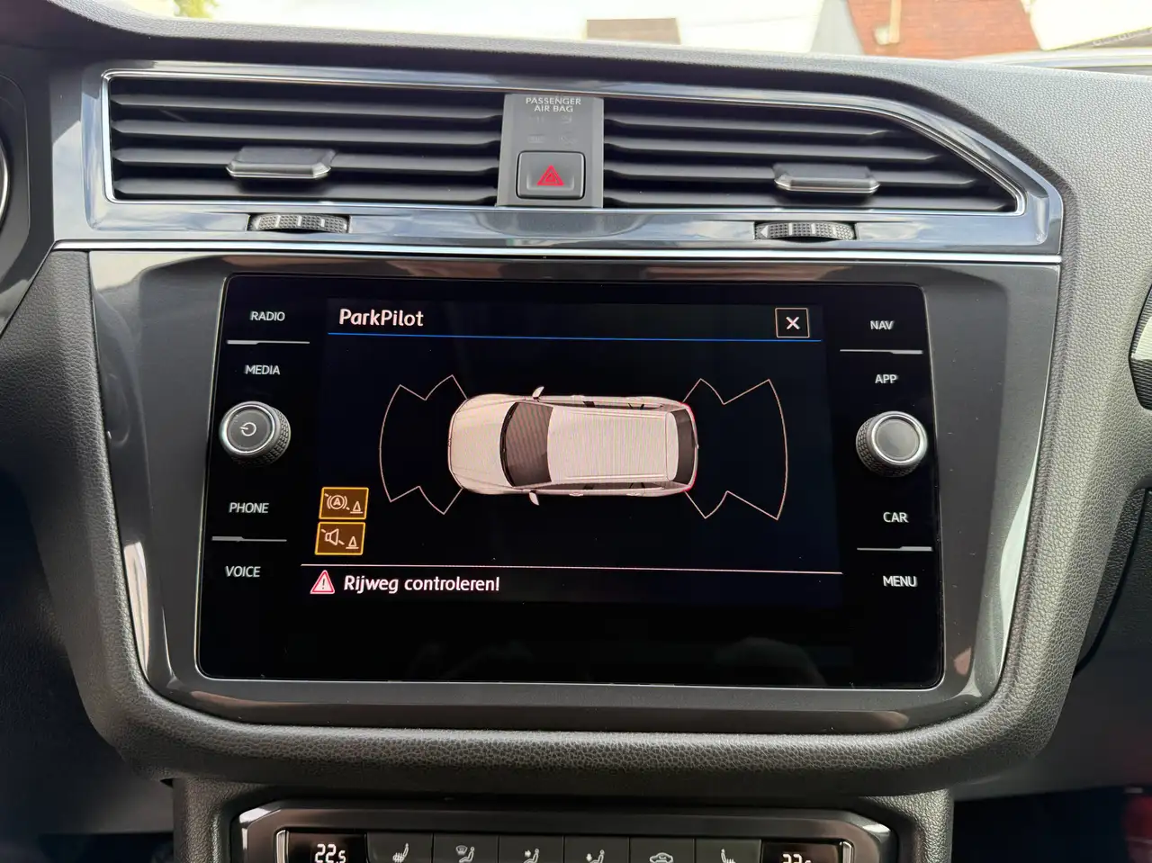 Volkswagen Tiguan Allspace 1.5 TSI 7 ZETELS NAVIGATIE ZWART LEDER CARPLAY DAB PDC ALU, миниатюра 22