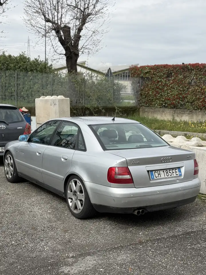 Audi A4 1.8t 180cv FL, foto 1