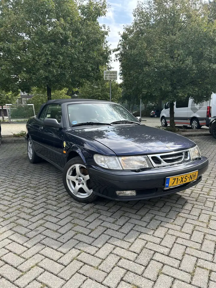 Saab 9-3 2.0 SE, foto 1