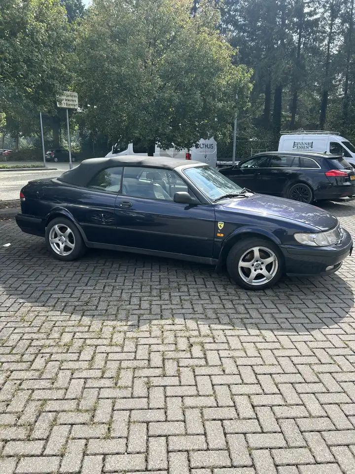 Saab 9-3 2.0 SE, foto 5