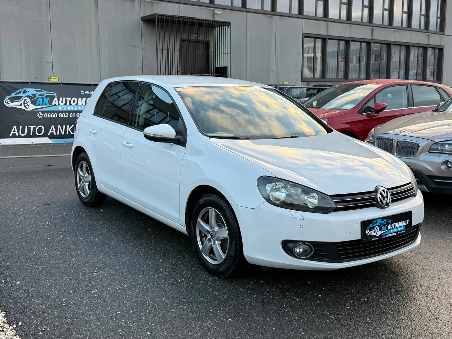 Volkswagen Golf Comfortline Weiß - 1