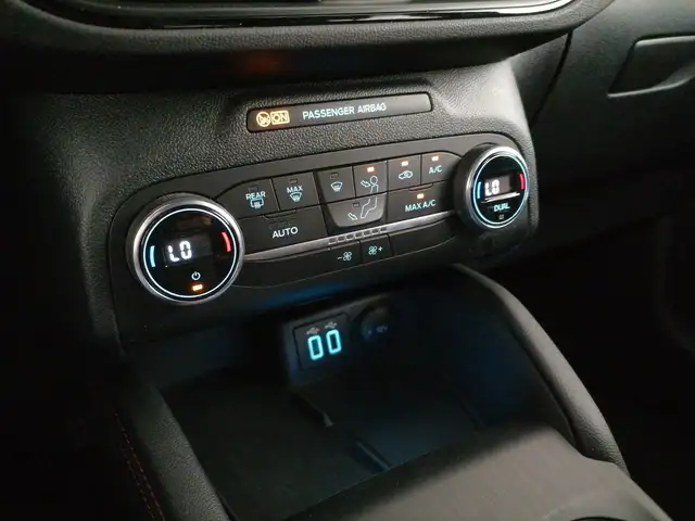 Ford Kuga view 14