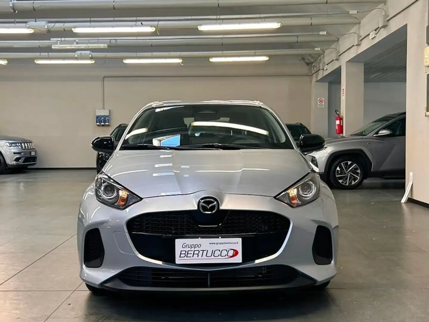 Mazda 2 1.5 VVT e-CVT Full Hybrid Electric Prime-Line Argento - 2