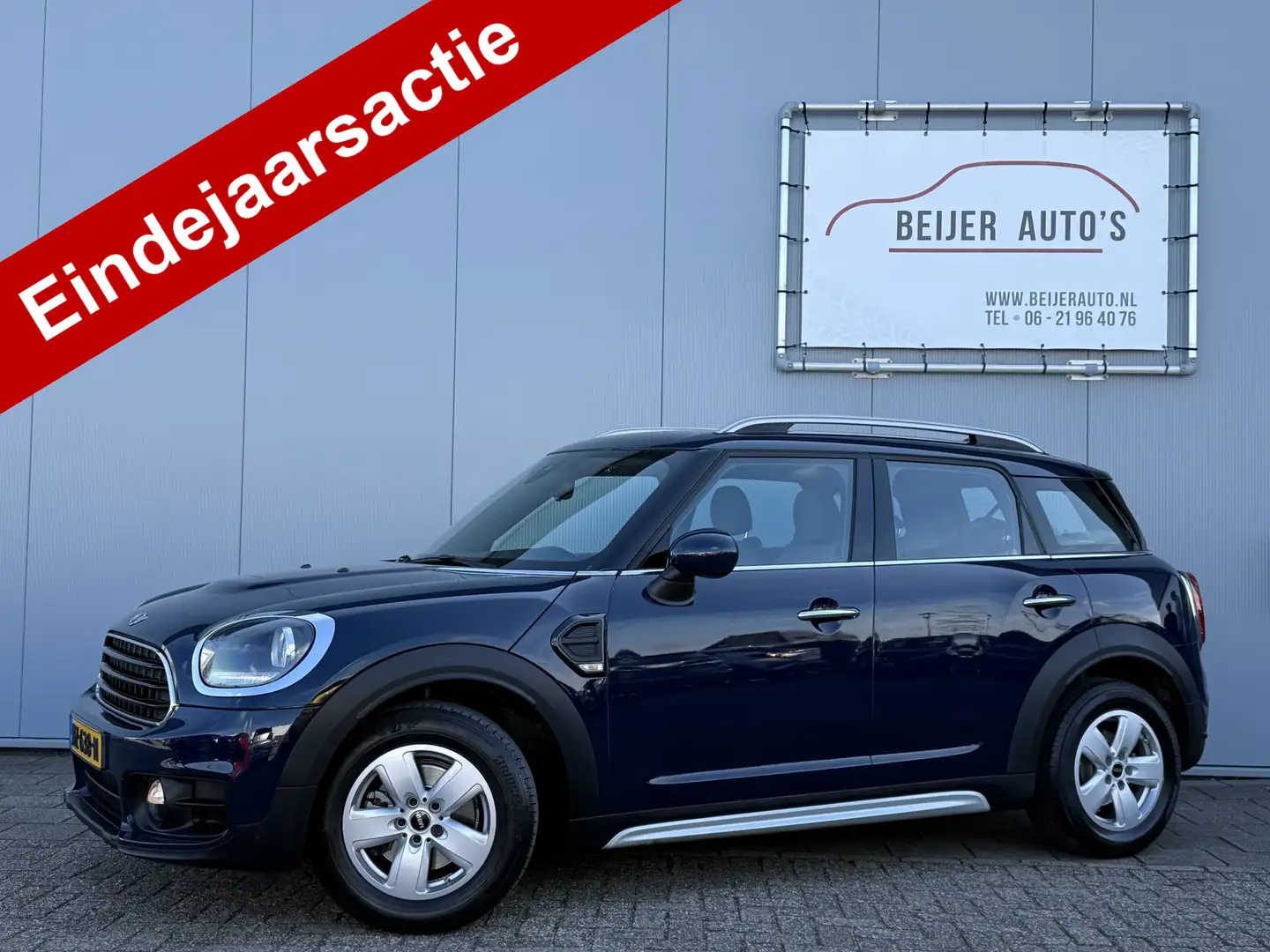 MINI Cooper Countryman Mini 1.5 Salt van € 17.895,- voor € 17.495,-. Blauw - 1