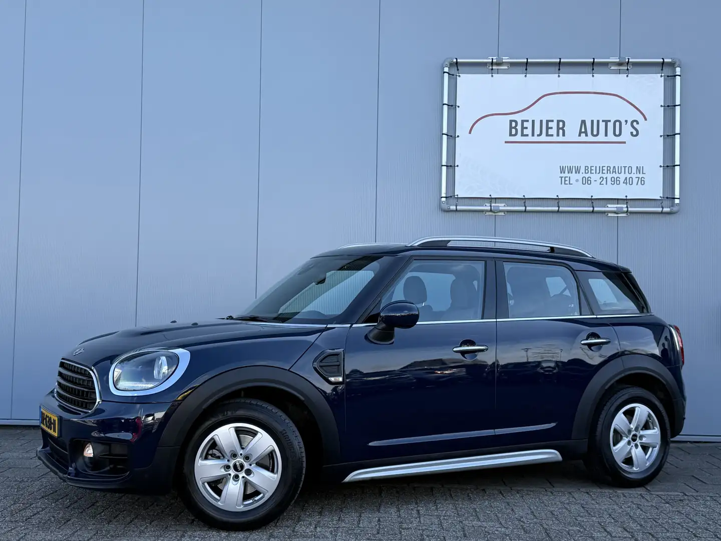 MINI Cooper Countryman Mini 1.5 Salt Navi/Bluetooth/Cruise. Blauw - 1