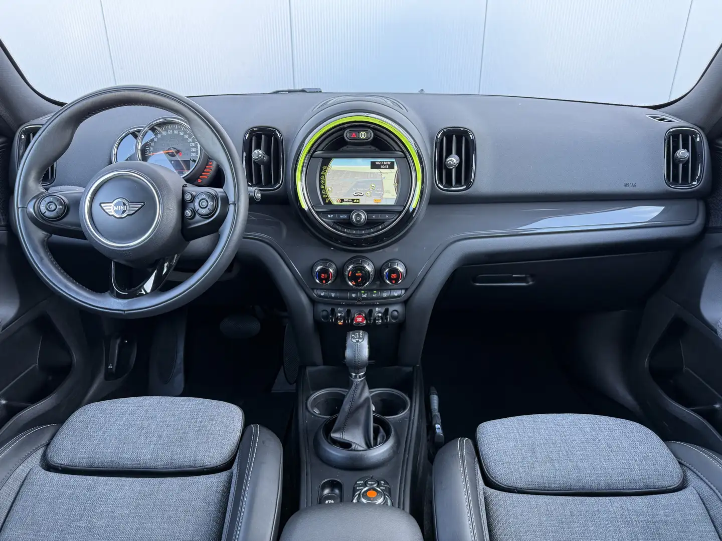 MINI Cooper Countryman Mini 1.5 Salt Navi/Bluetooth/Cruise. Blauw - 2