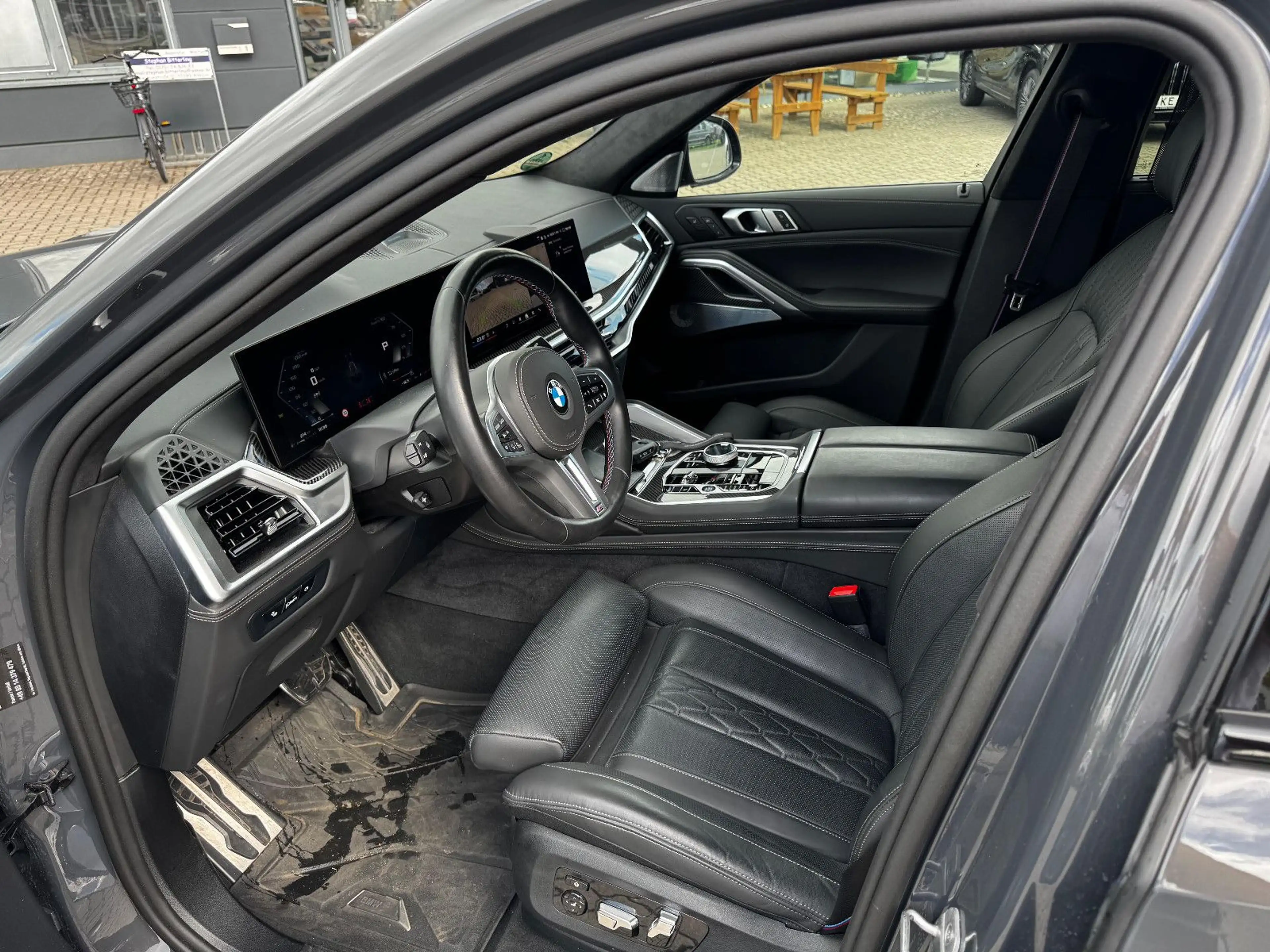 BMW X6 M60 i xDrive — photo 8