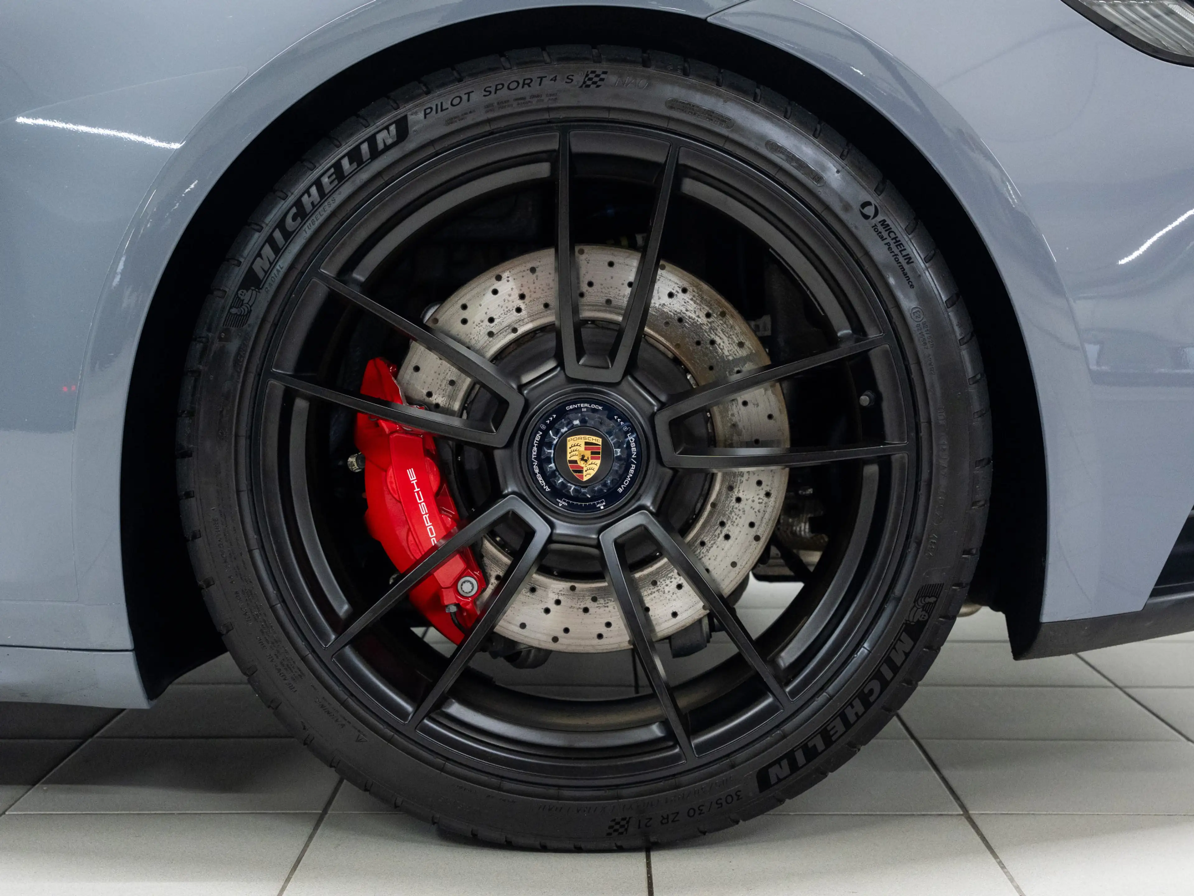 Porsche 992 Carrera GTS — photo 11