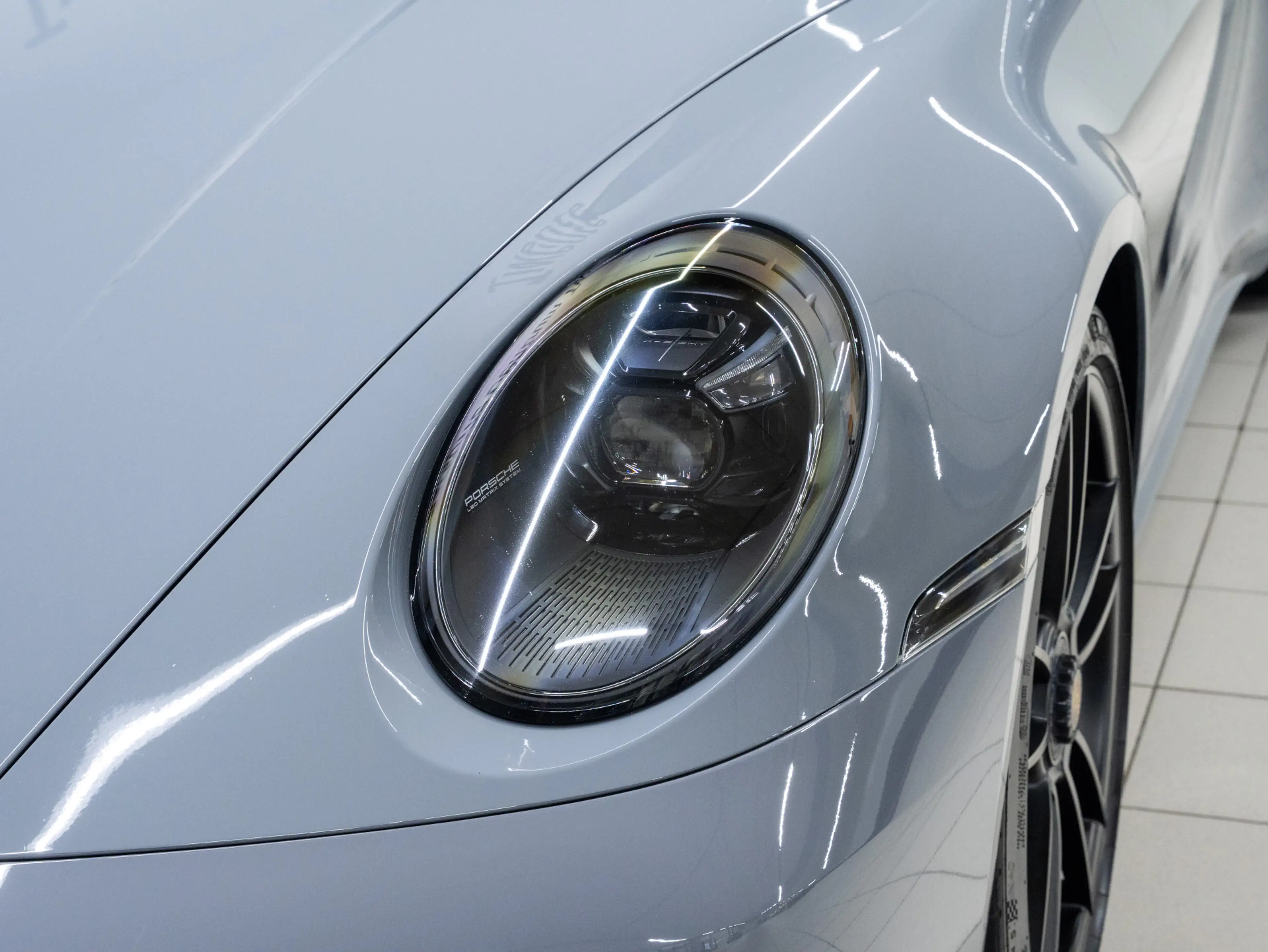 Porsche 992 Carrera GTS — photo 14
