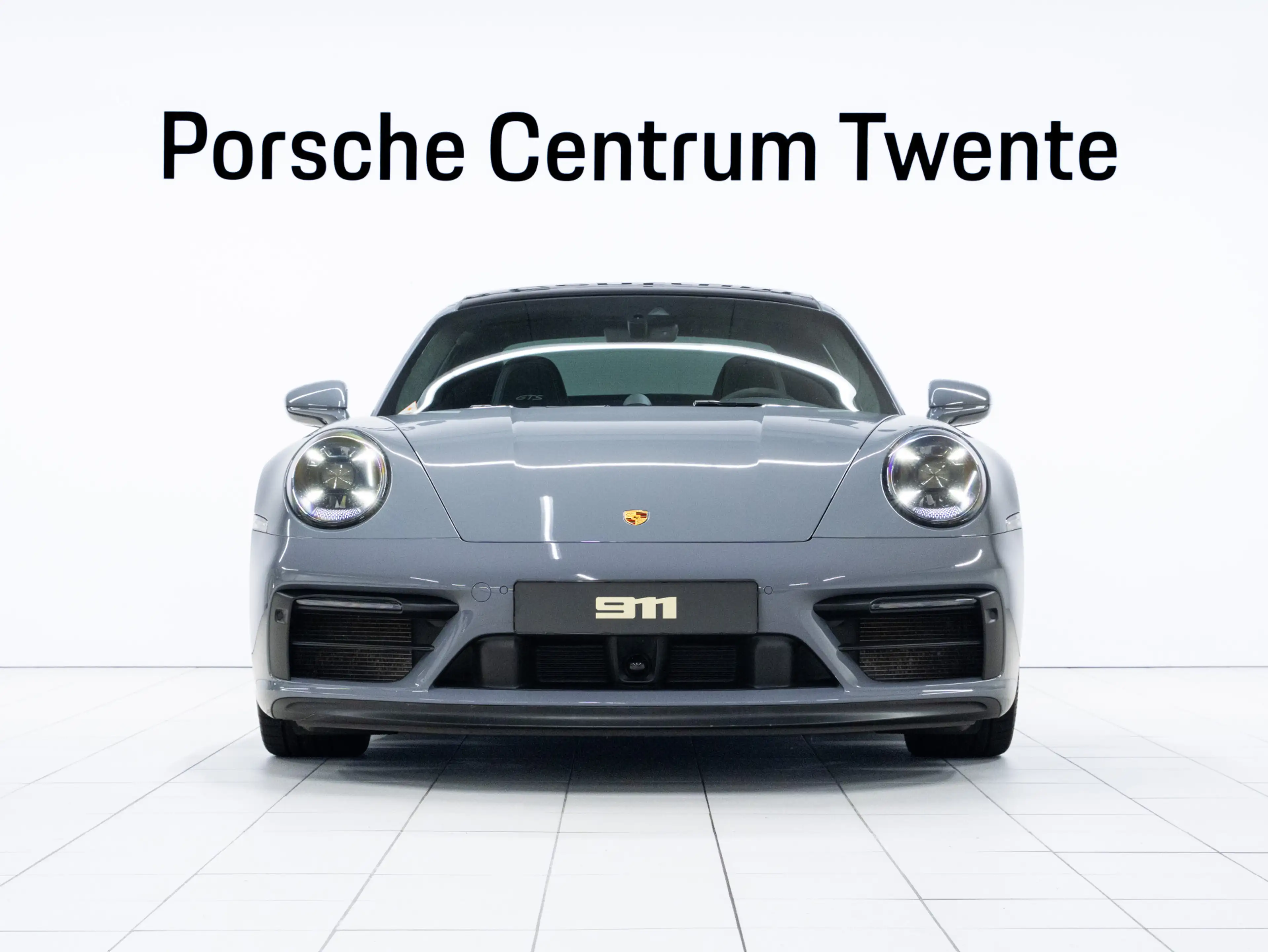 Porsche 992 Carrera GTS — photo 2