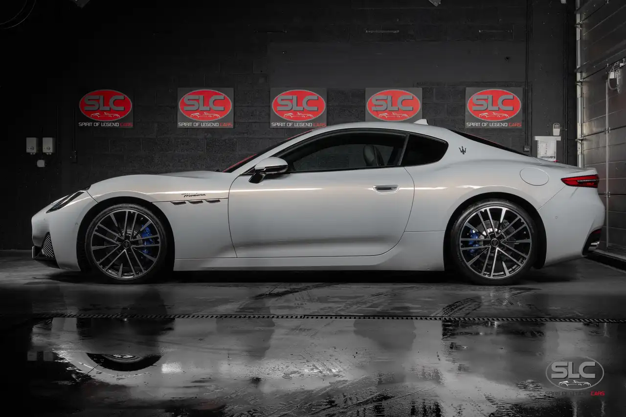 Maserati GranTurismo 2024