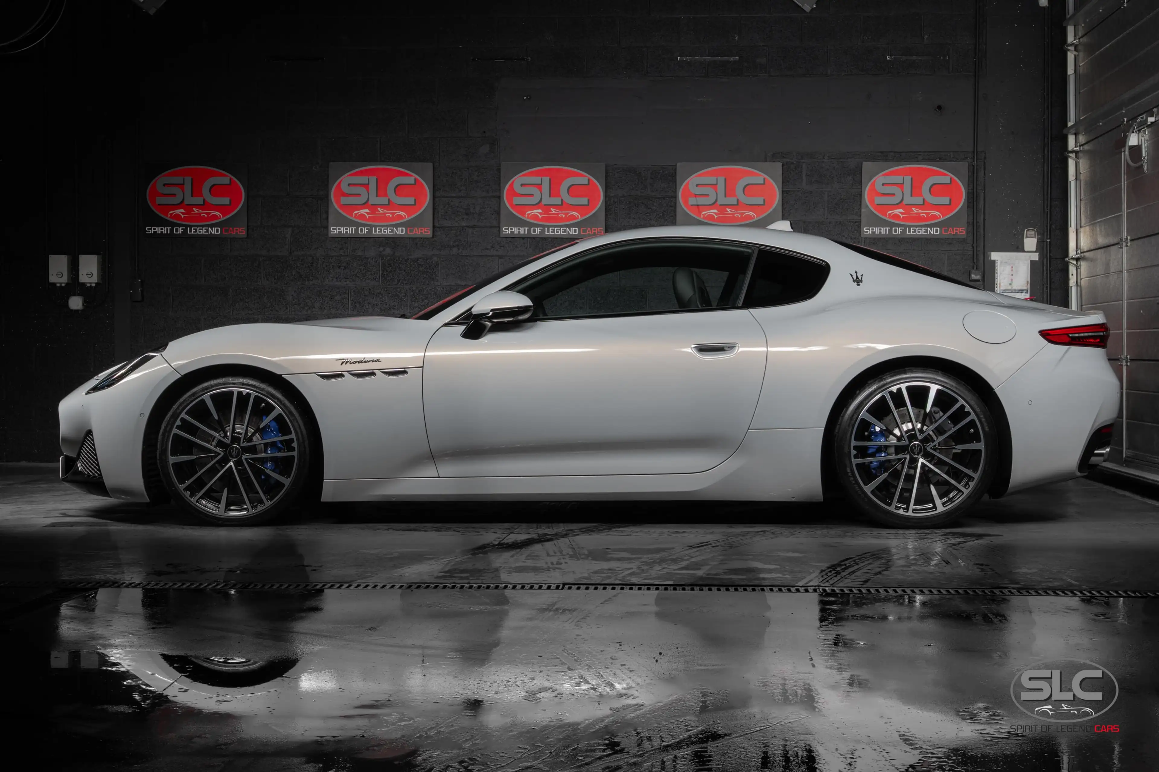 Maserati GranTurismo Granturismo 3.0 BiTurbo V6 Modena AWD - Fuoriserie - Carbon - ADAS — photo 2