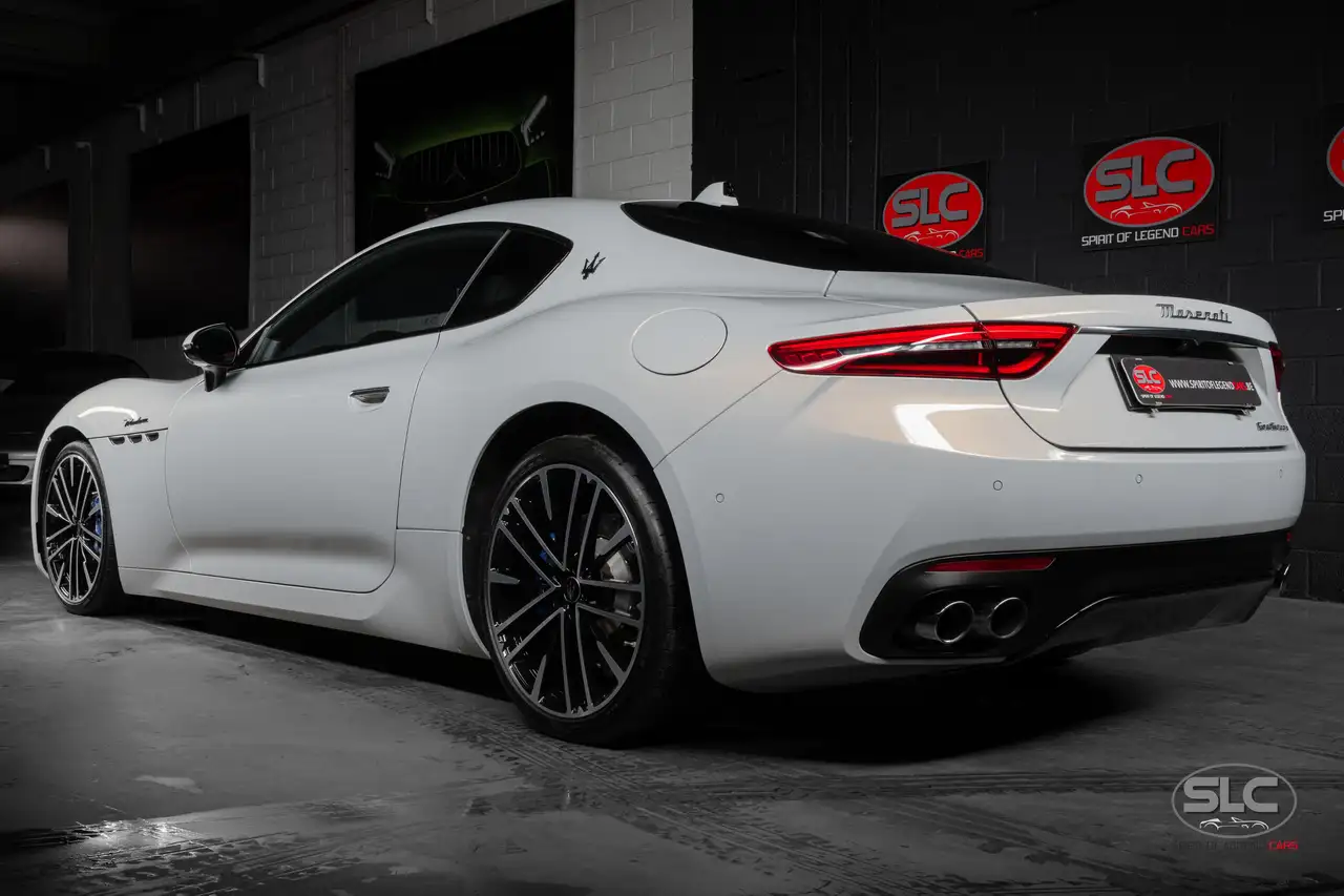 Maserati GranTurismo 2024