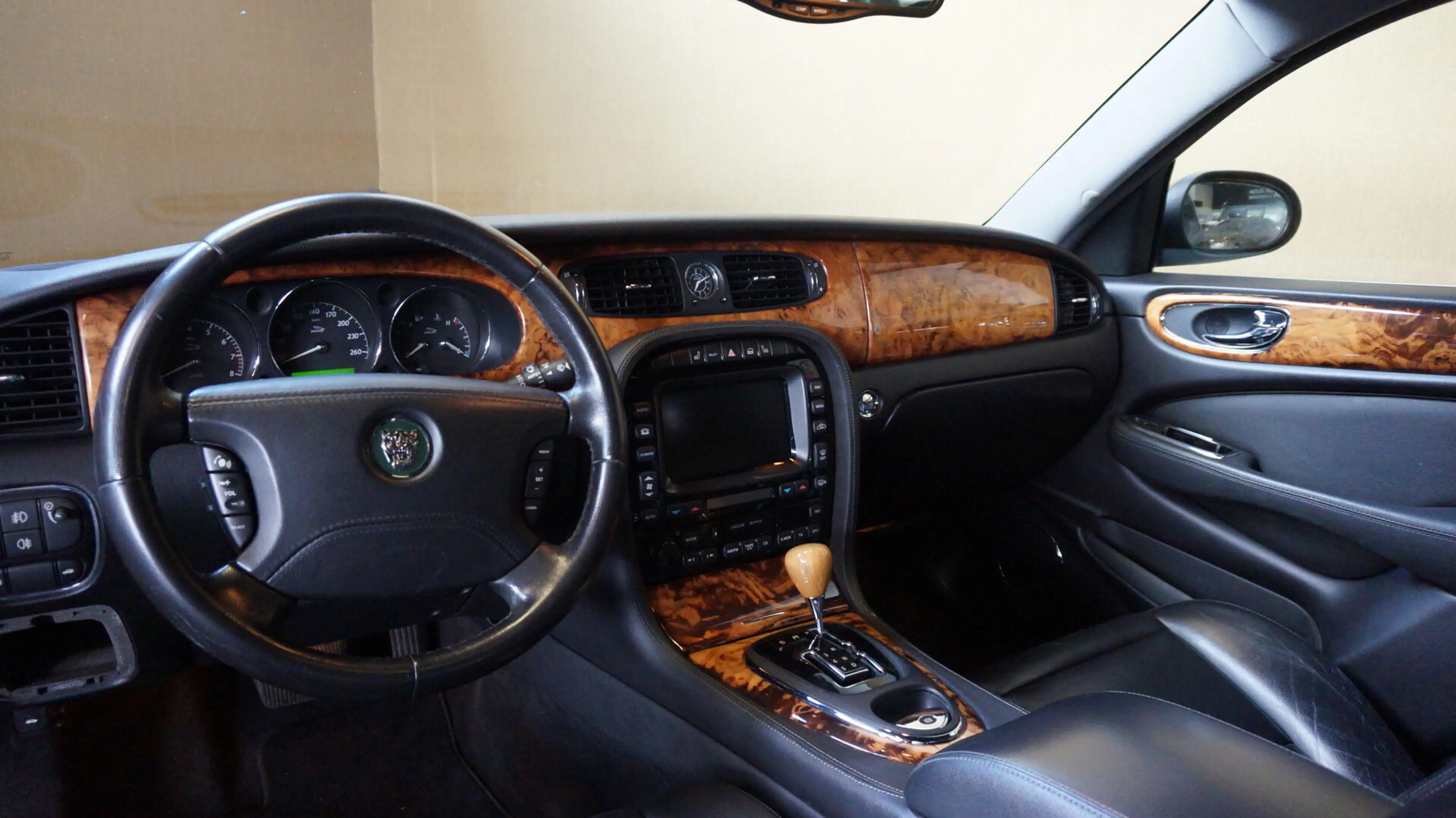 Jaguar XJ 3.5 V8 | Youngtimer | Complete onderhoudshistorie — photo 3