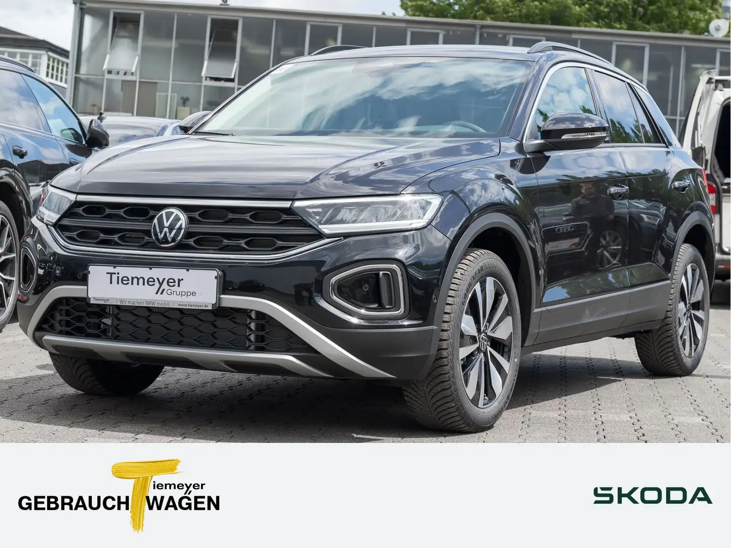 Volkswagen T-Roc 1.5 TSI MOVE LED KAMERA NAVI Schwarz - 1
